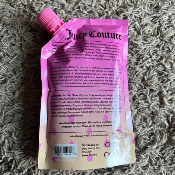 NWT! Dew of the Gods Juicy Couture Velvet Velour Body Lift Scrub - Picture 2 of 4